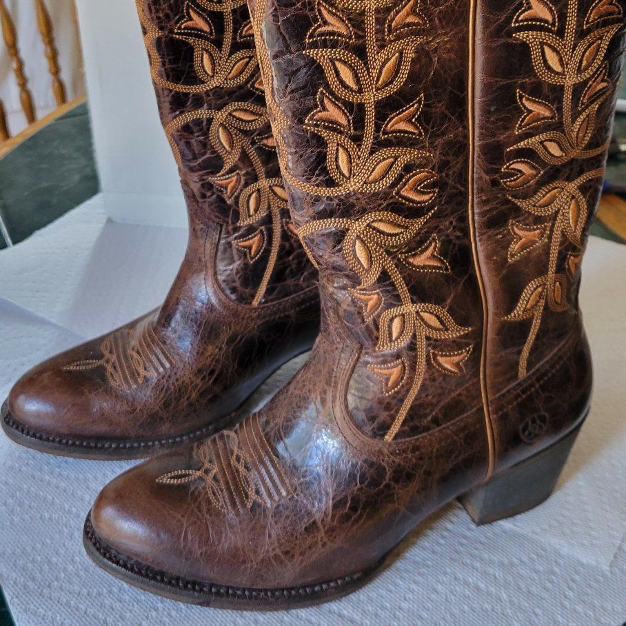 Cowgirl Leather Boots, Desert Holly, Ariat, Size 7