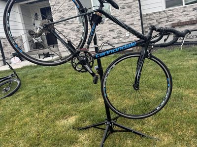 Cannondale Road Bike