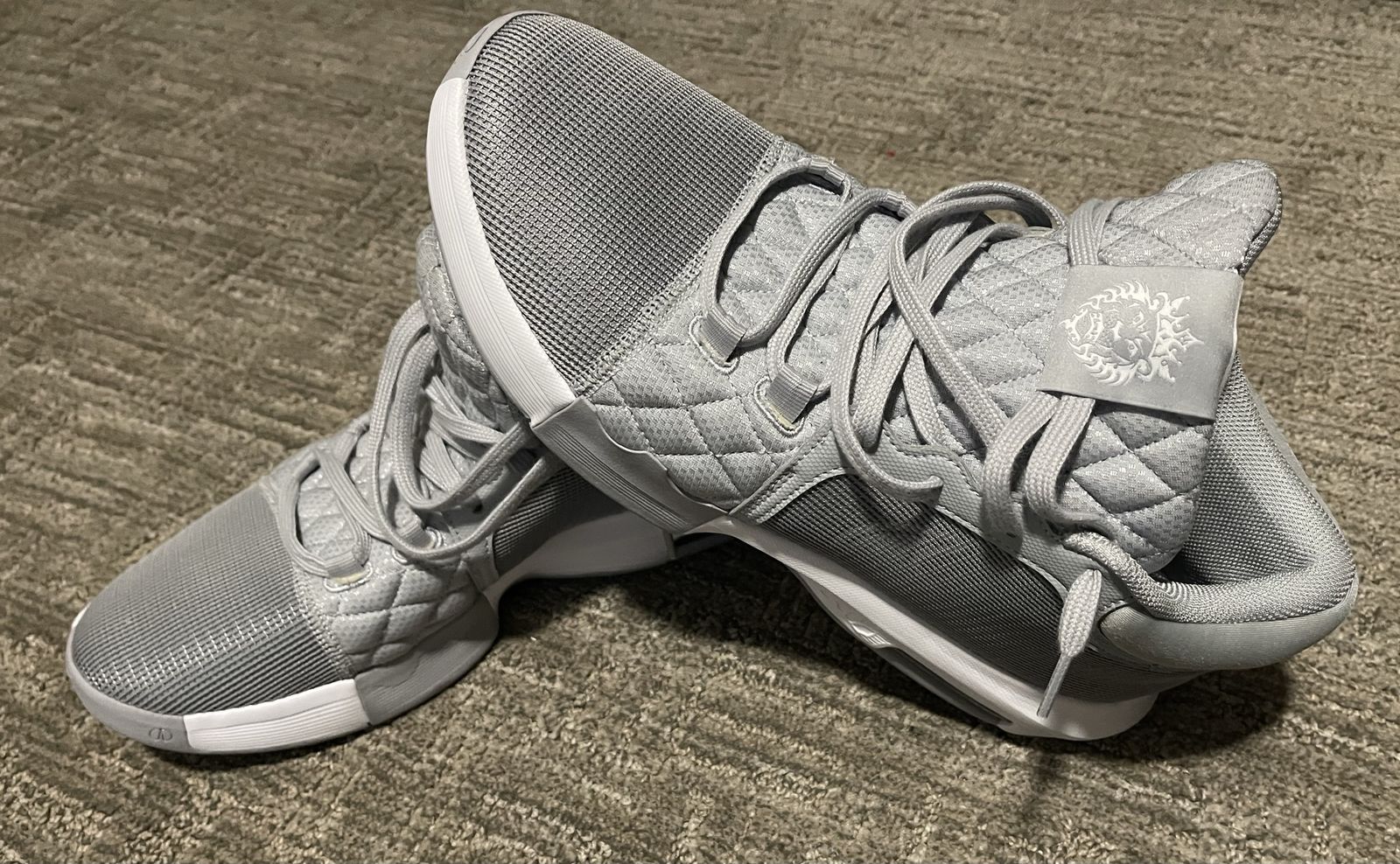 Nike LeBron Witness 8 Basketball Shoes
