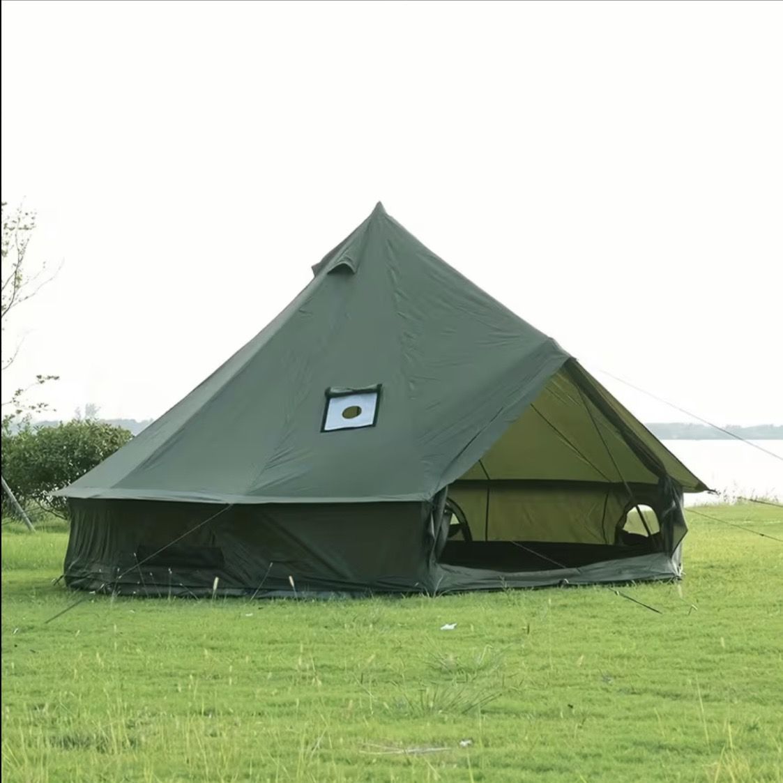 New 6 person luxury bell tent