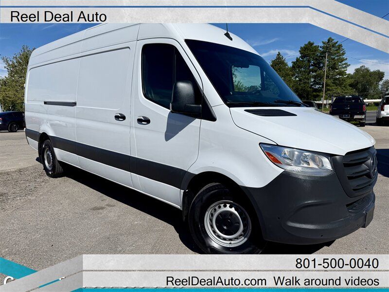 2023 Mercedes-Benz Sprinter 2500