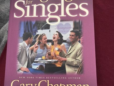 The Five Love Languages for Singles by Gary Chapman - Relationship Guide for Unconditional Love Book NEW