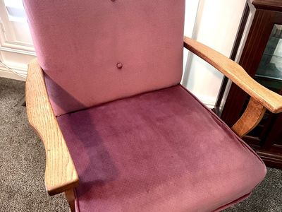 MCM chair