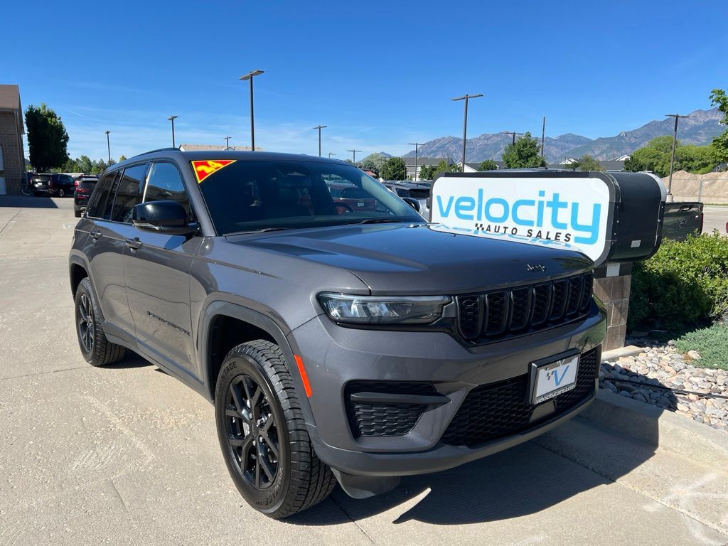 2024 Jeep Grand Cherokee Altitude
