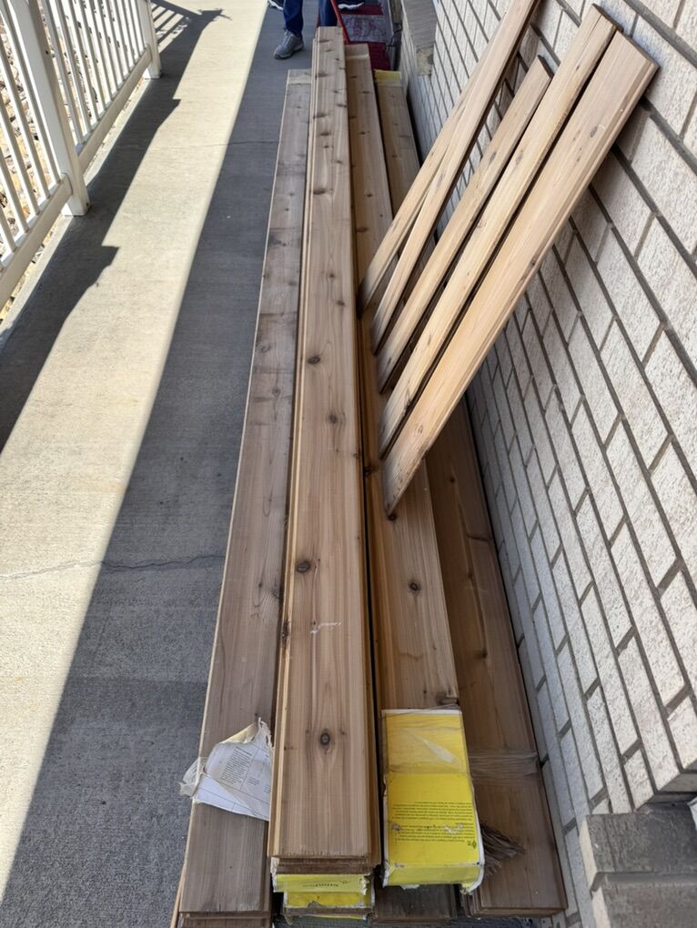 Cedar Tongue & Groove Planks