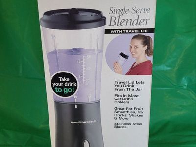 **NEW SINGLE-SERVE BLENDER**