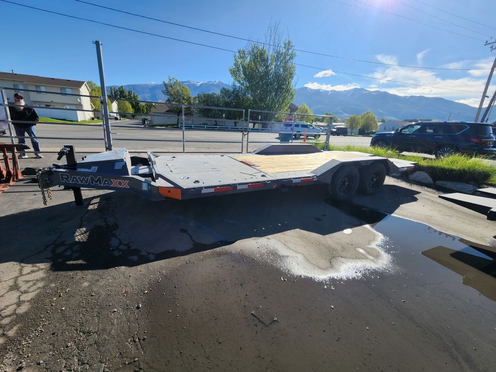 2026 RawMaxx 22' GTX Gravity Tilt 16K Flatbed Equi