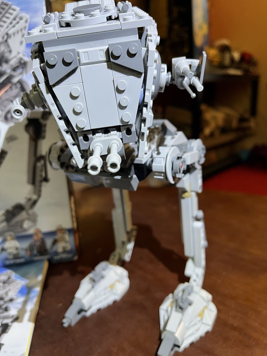 Main image 3