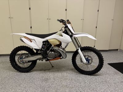 2016 KTM 300XC