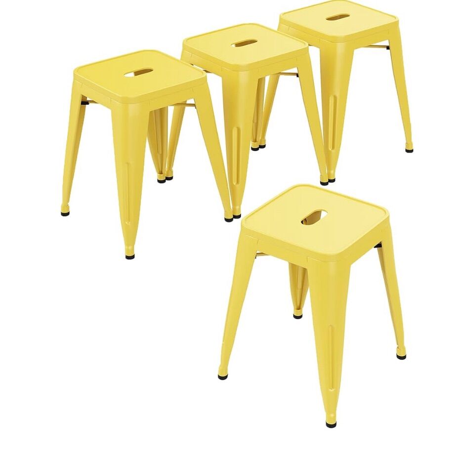 New 4 Pack 18in Metal Stackable Chairs Stools