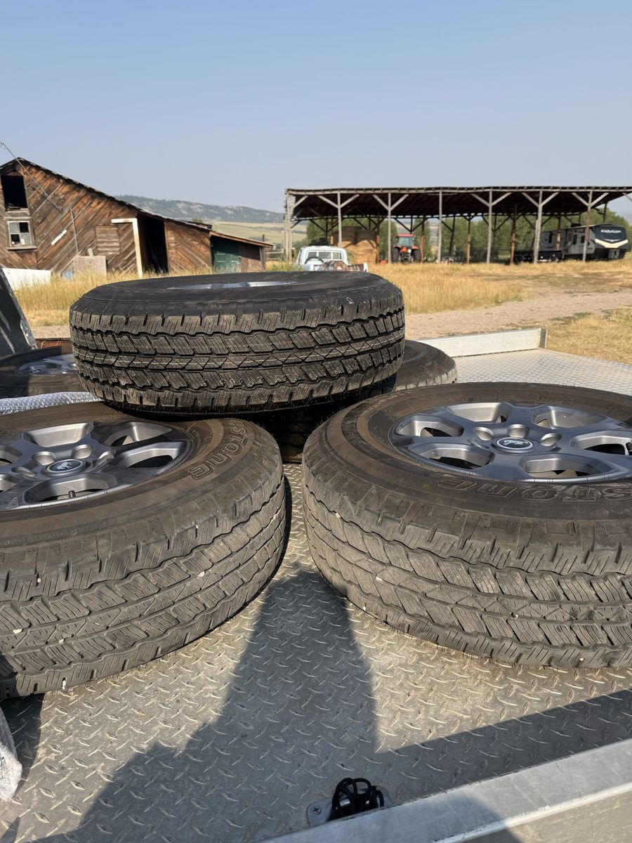 Ford Bronco Big Bend 17" Factory Wheels, Bridgestone Tires & Fender Flares Set