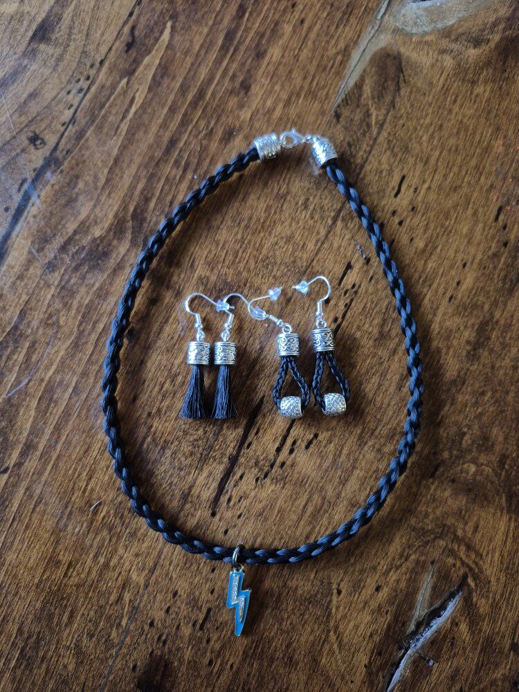 Horse Hair Keepsakes