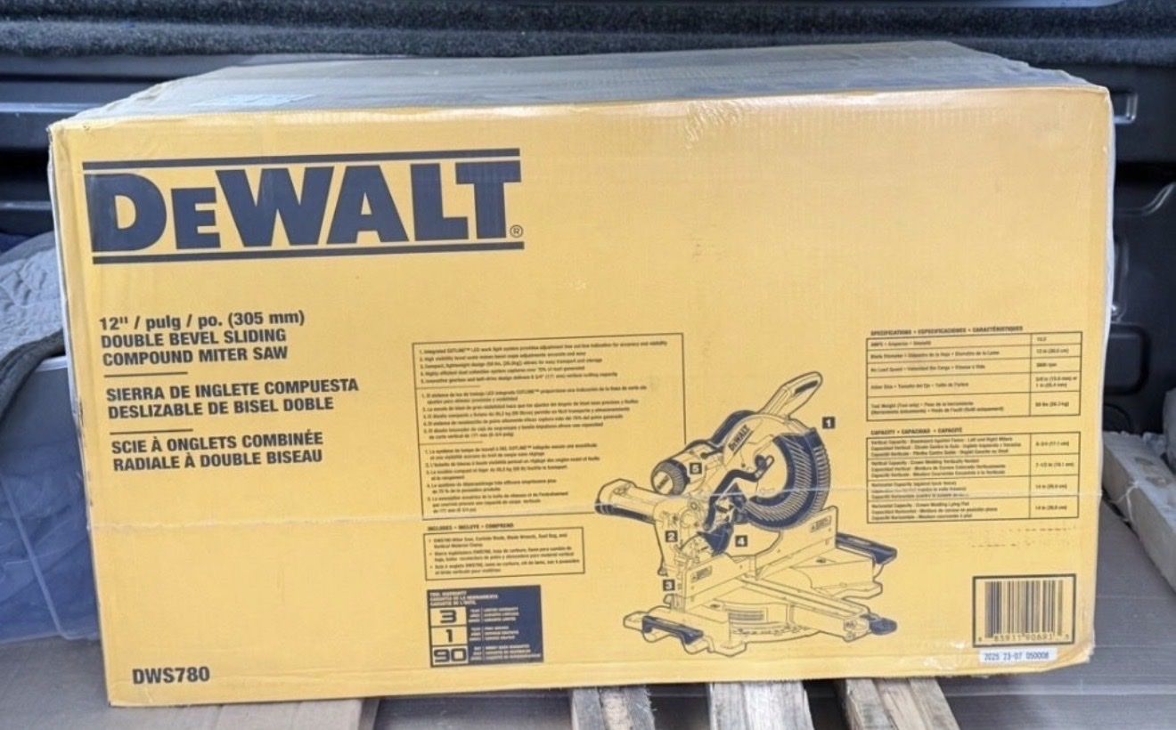 DeWalt DWS780 12" Double Bevel Sliding Compound Miter Saw, New in Box