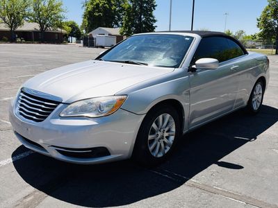 2012 Chrysler 200 Touring