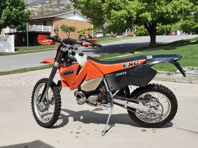 2002 KTM 380 EXC & 2001 KTM 380 MXC