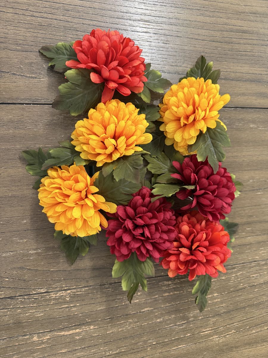 Set of 7 Fall Artificial Chrysanthemum Floral Clips Autumn Decor
