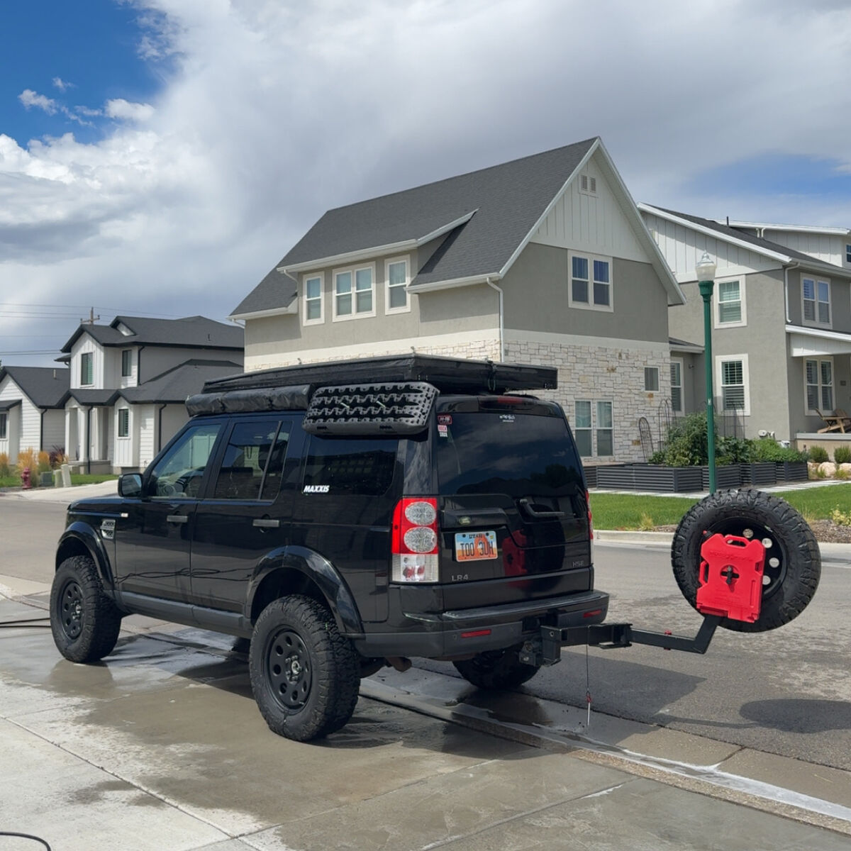 Wilco Spare Tire Carrier With 2gal Rotopax