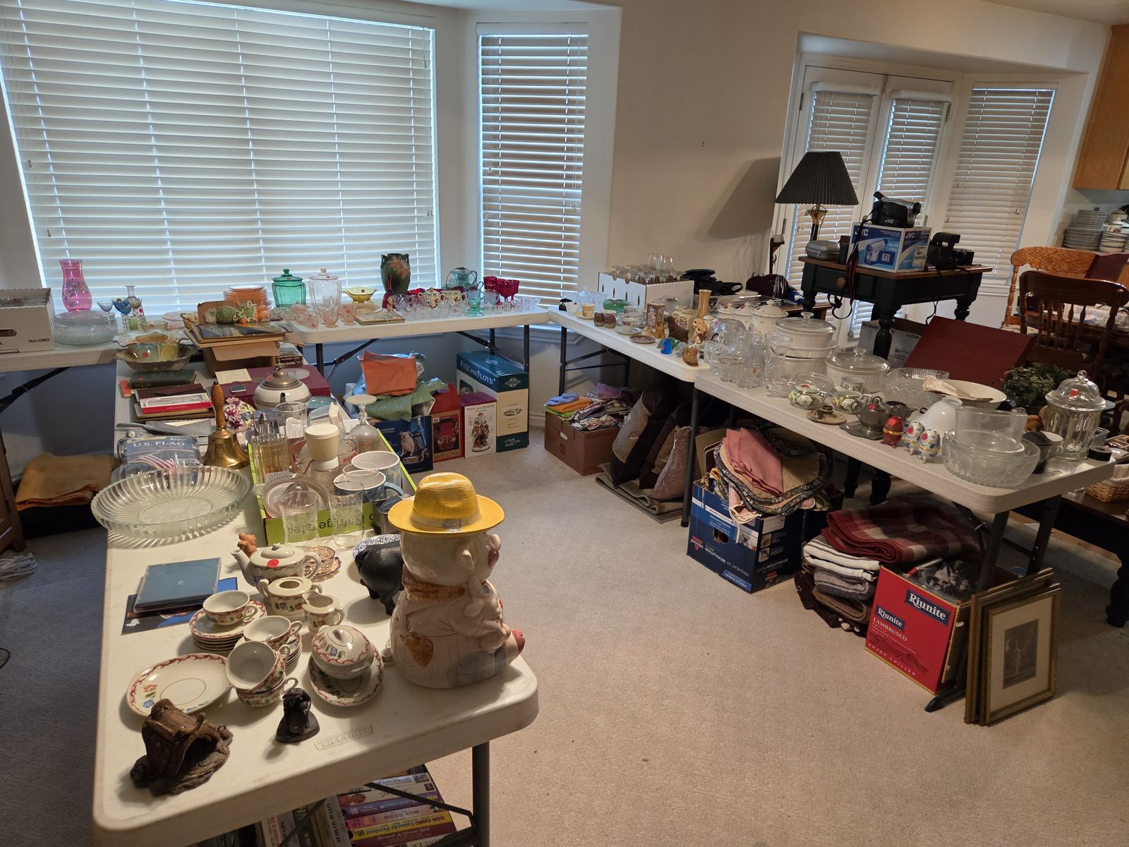 Main image 13