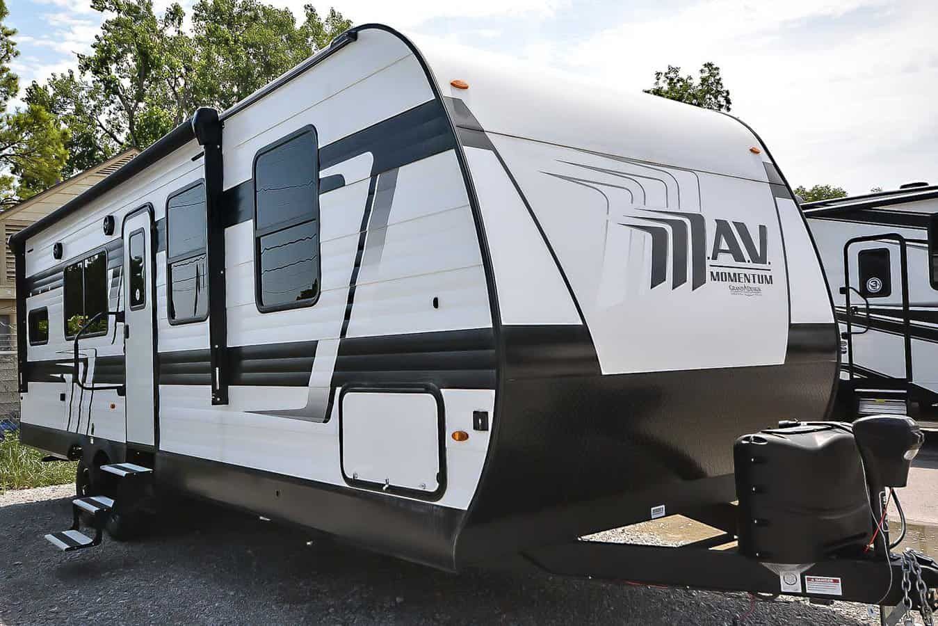 2024 Grand Design Momentum 27MAV