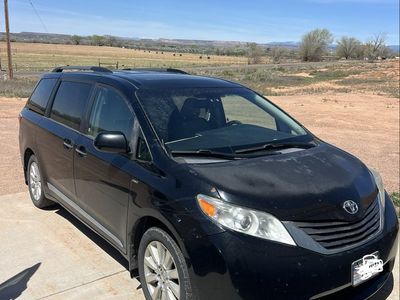 2016 Toyota Sienna XLE 7 Passenger