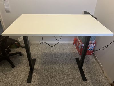 Standing desk - electric