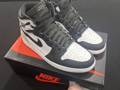Jordan 1 High’s Bleached Coral Size 10.5