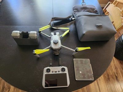 DJI Air 3 Flymore Combo w extras