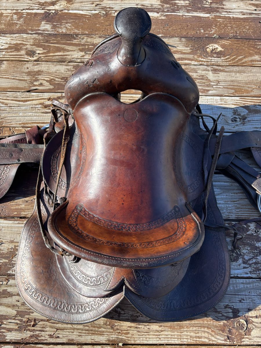 14” Western saddle