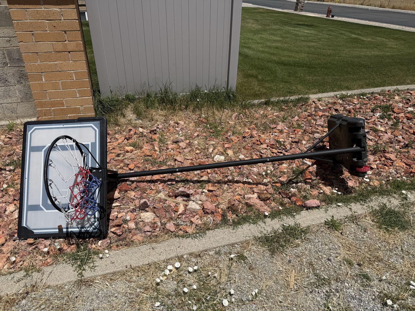 Free Basketball hoop
