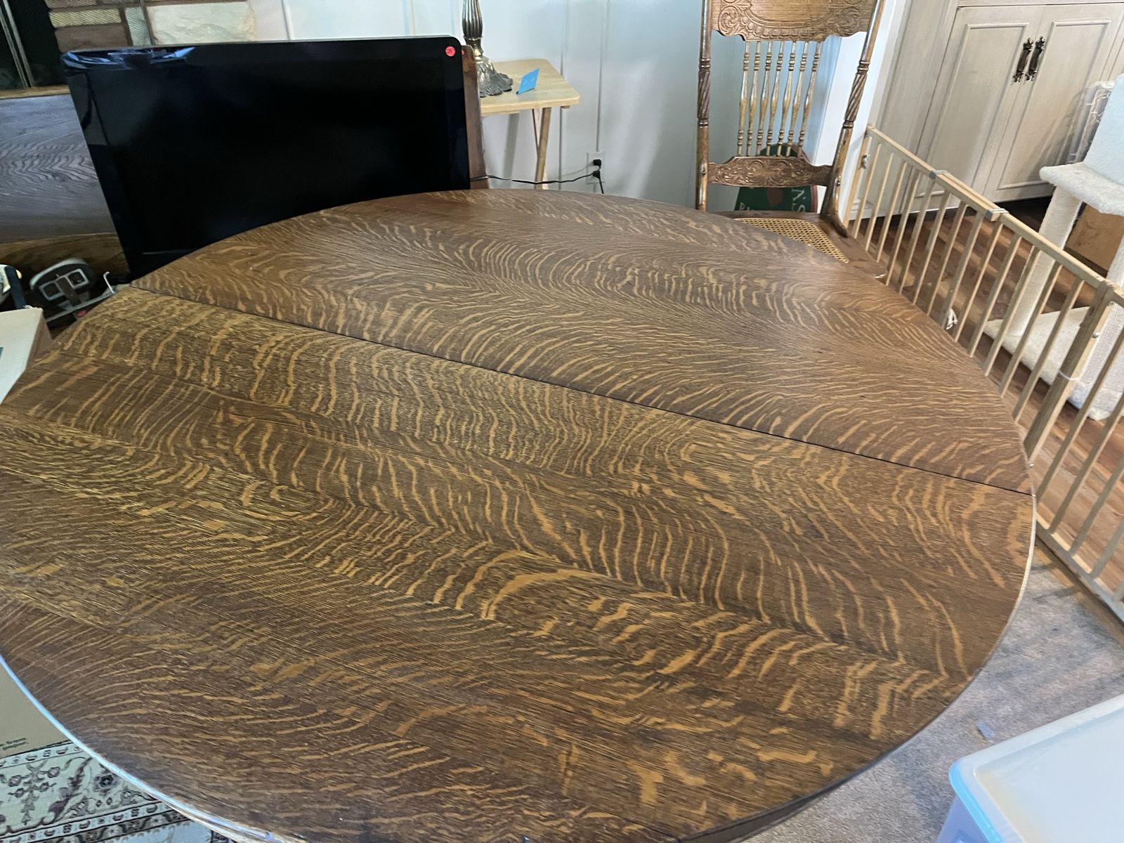 Antique Tiger Oak Dining Table with 6 Ornate Carved Chairs, vintage Wooden Furniture Set