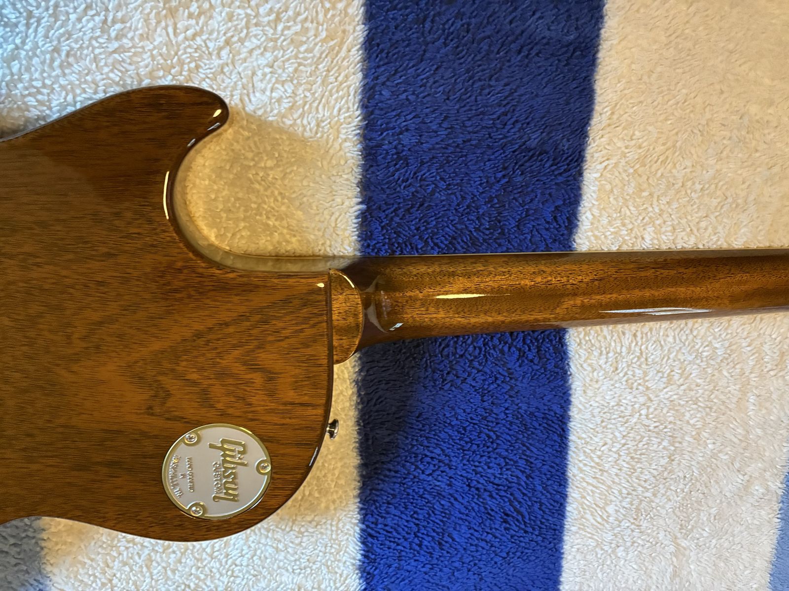 Main image 12