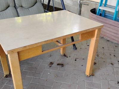 Work table