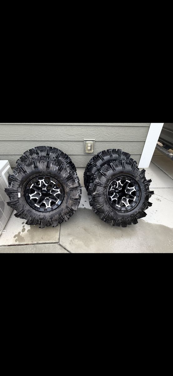 ITP cryptid 30x9x14 CanAm Rims And Tires