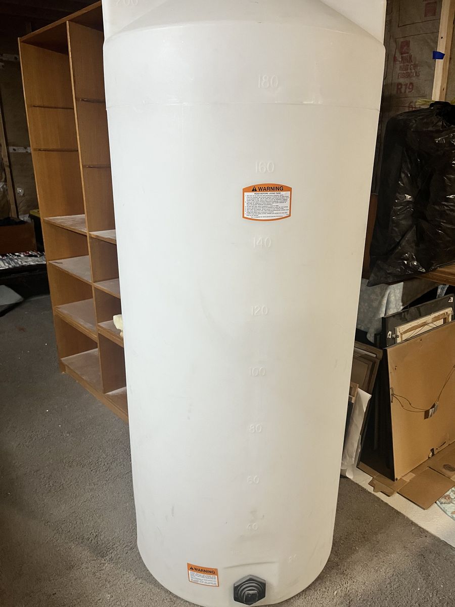 200 Gallon Water Tank
