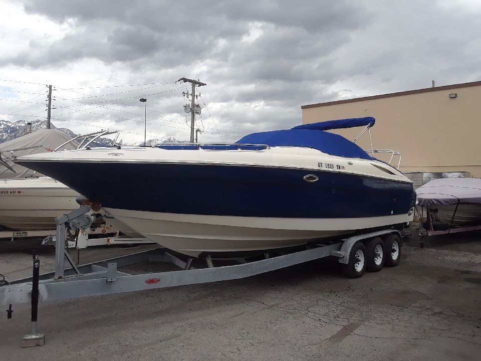 2002 Monterey 298SS Bow Rider w/Mid-Cabin, New Starboard Engine, 10 Wide cruiser.