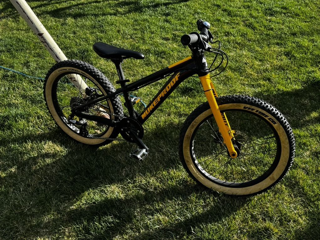 Nukeproof - Kids 20 Trail Bike