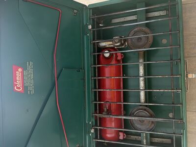 Coleman 413 f Portable stove