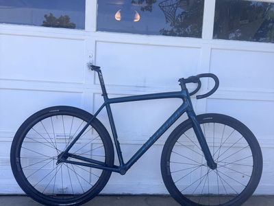 2023 specialized crux pro size 56 rolling chassis w/ s works handlebar