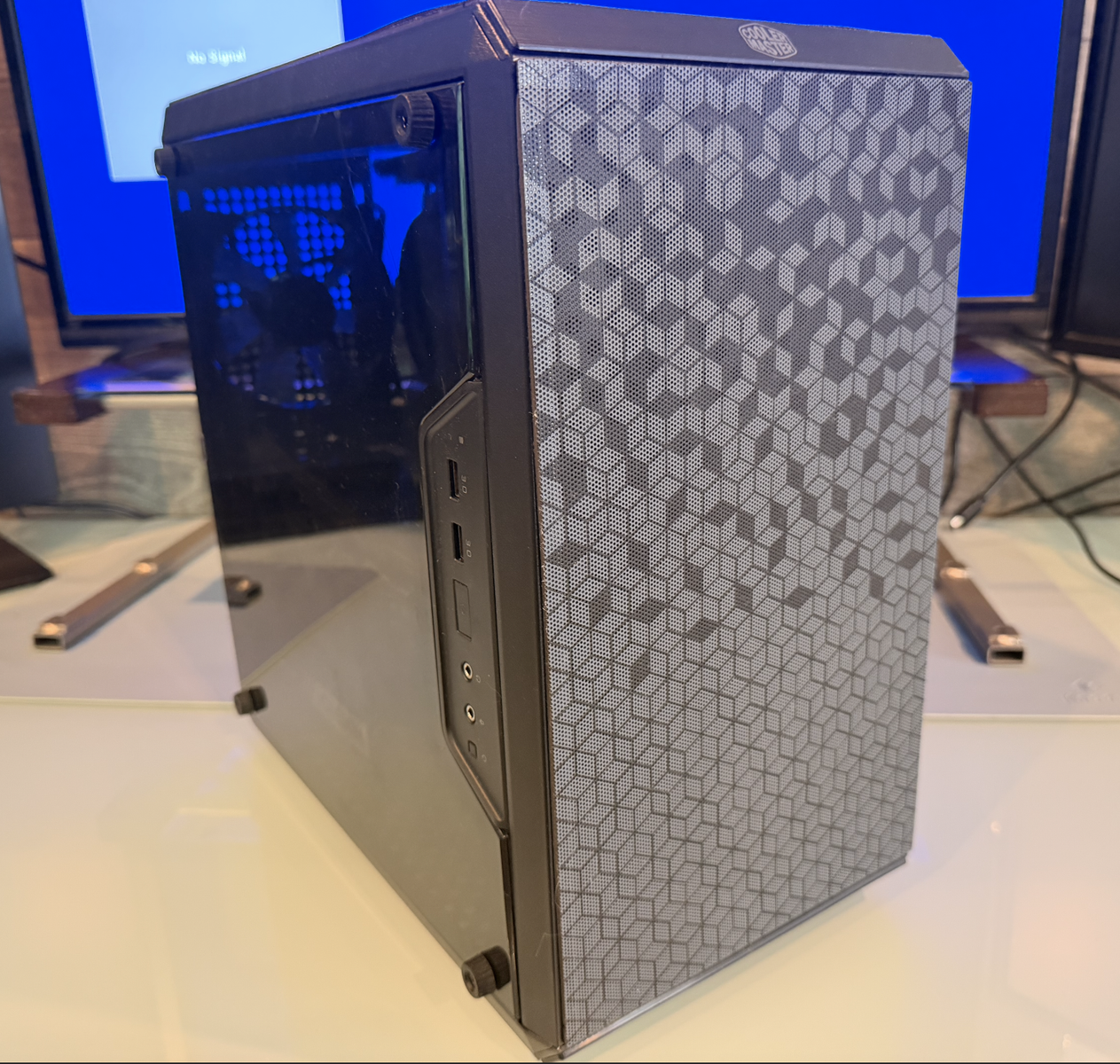 Custom Gaming / Trading PC – GTX 1080, 32GB RAM, Ryzen 5 (No Hard Drive)  Price: $440 OBO
