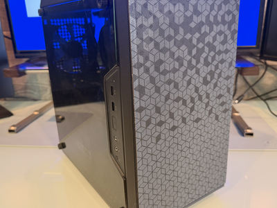 Custom Gaming / Trading PC – GTX 1080, 32GB RAM, Ryzen 5 (No Hard Drive) Price: $440 OBO