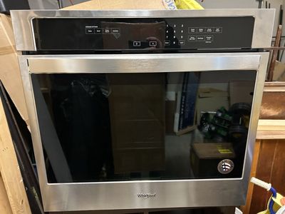 Brand New Whirlpool Oven