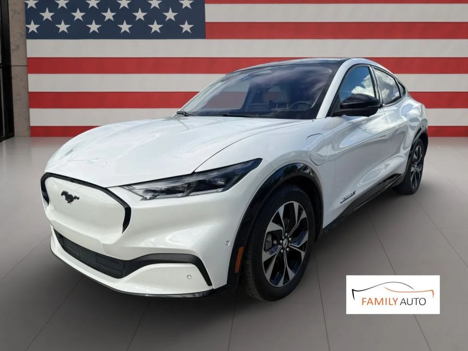 2022 Ford Mustang Mach-E Premium