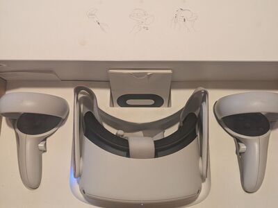 VR Headset Meta Quest 2