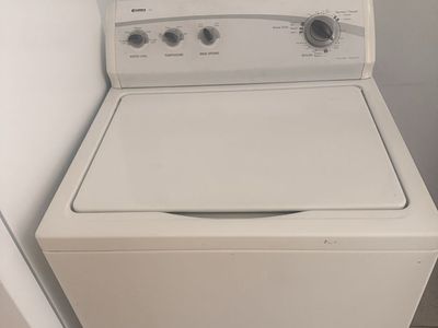 Kenmore Top-Load Washing Machine in White