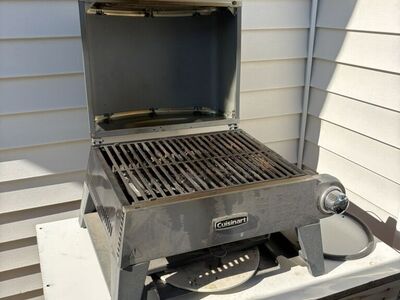 Cuisinart 3-in-1 Gas Grill / Griddle / Pizza Oven