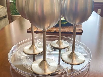Gorgeous Modern Innovations Set of 4 Stainless Steel Wine Goblets - 18/8 Stem Glasses 18oz