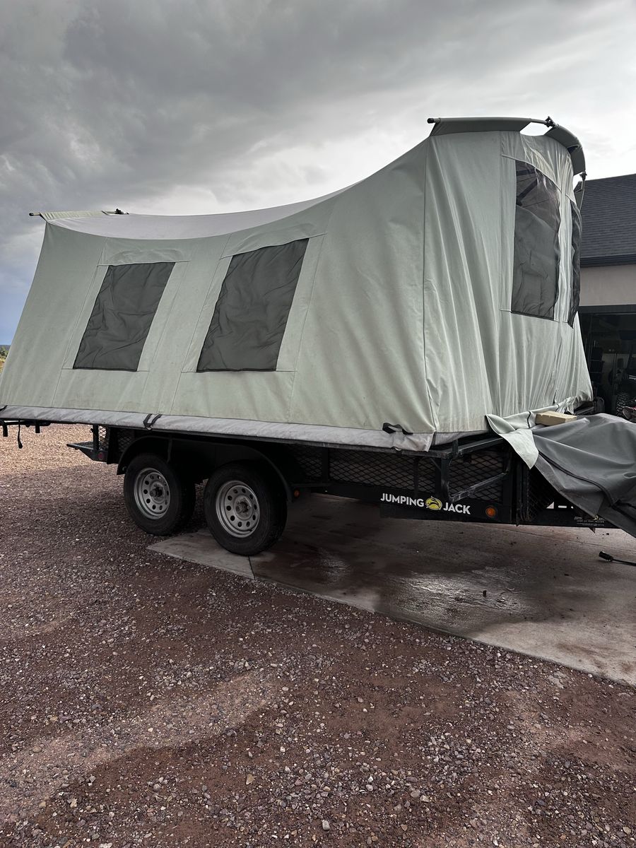 2015 Jumping Jack 6x12 Trailer