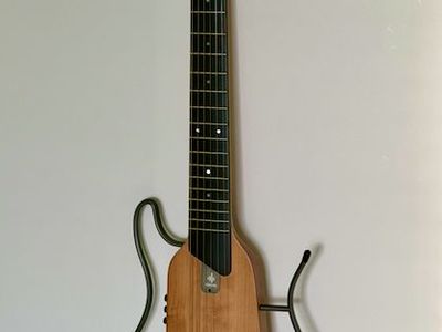 Donner Hush-I Silent Guitar | Full-Scale Ultra-Compact Travel Guitar