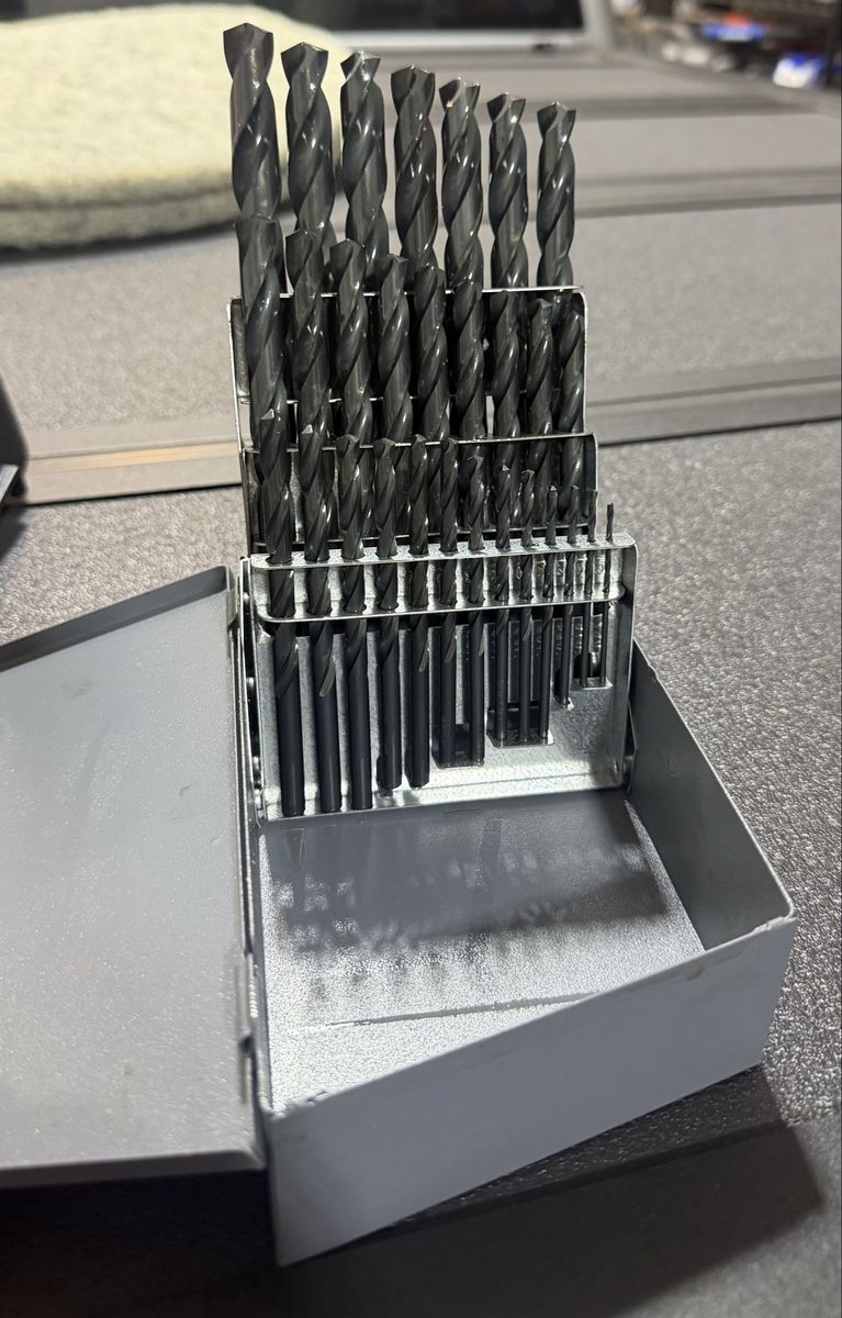 Chicago Latrobe 29pc Drill Bit Set Jobber Length Black Oxide 1/16-1/2