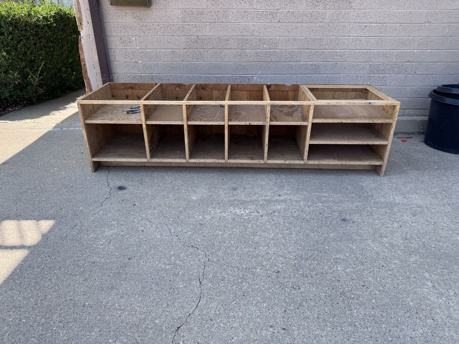 Wooden work bench